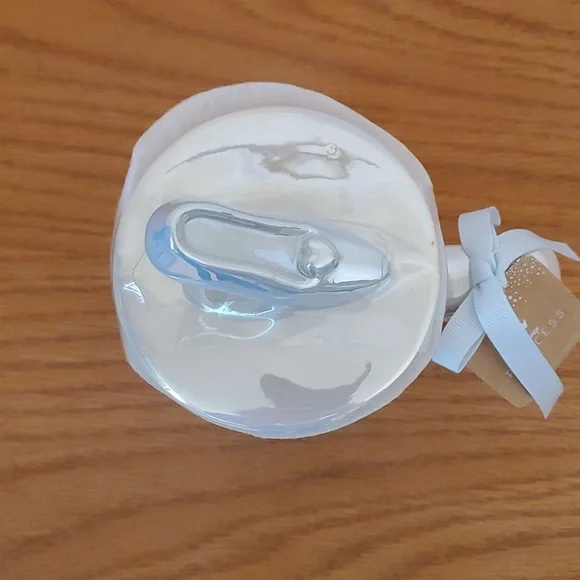 Disney Collection by Rae Dunn Luster Cinderella Mug with Glass Slipper Topper - Picture 7 of 8